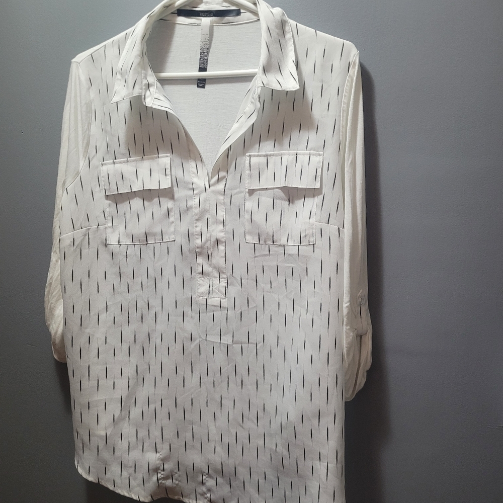 Kensie white/black lined shirt Size L
